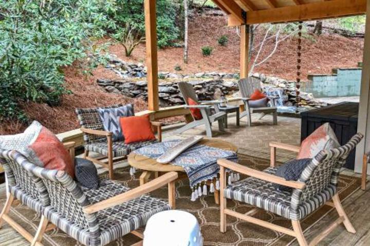 Mirror Lake Cottage W / Private Deck Waterfall - thumb 3