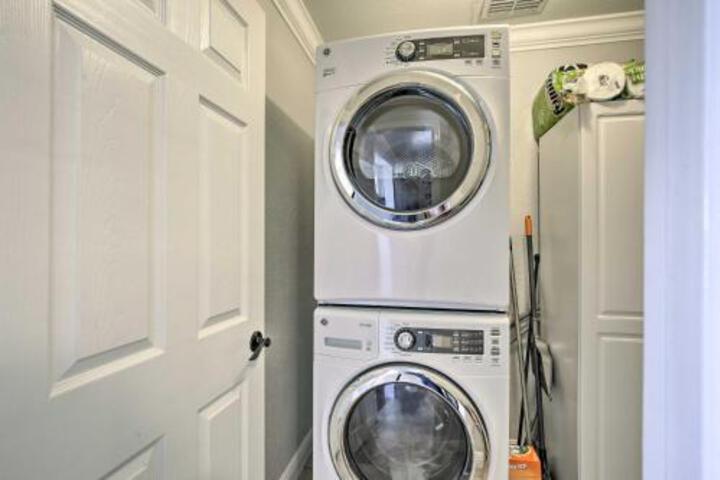 Waterfront Tampa House 6 Mi. To Busch Gardens - thumb 0