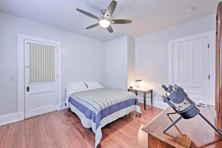 Updated Sheboygan Home W / Porch Less Than 1 Mi To Beach - thumb 1