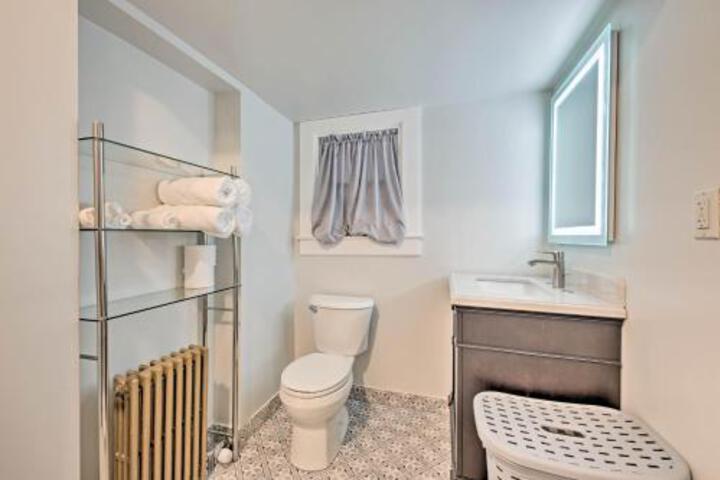 Updated Sheboygan Home W / Porch Less Than 1 Mi To Beach - thumb 3