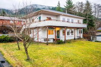 Ketchikan Home with Bay Views half Mi to Hiking Trails