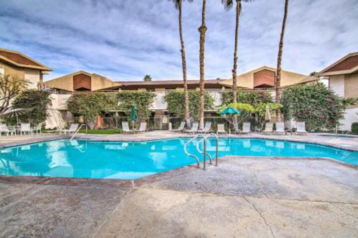 Chic Palm Springs Resort Condo W / 2 Balconies - thumb 3