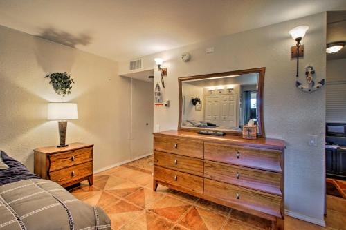 NEW South Padre Island Condo W / Pool Walk To Beach - thumb 0