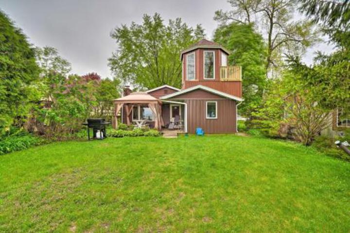 Waterfront Green Bay Cottage W / Stunning Views - thumb 5