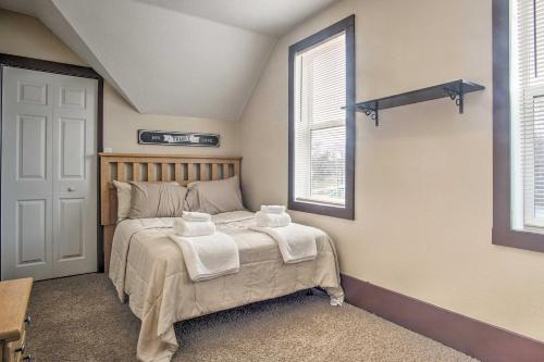 NEW Muskegon Home W / Fire Pit & Patio Mins To Lake - thumb 3