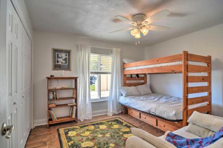 Updated Apollo Beach Home W / New Dock & Hot Tub! - thumb 5