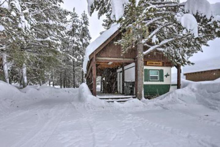 Island Park Cabin Near ATV Trails & Reservoir - thumb 3
