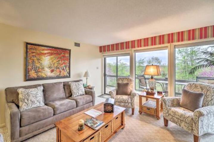 Condo With Balcony In Fairfield Bay Near Marina - thumb 6