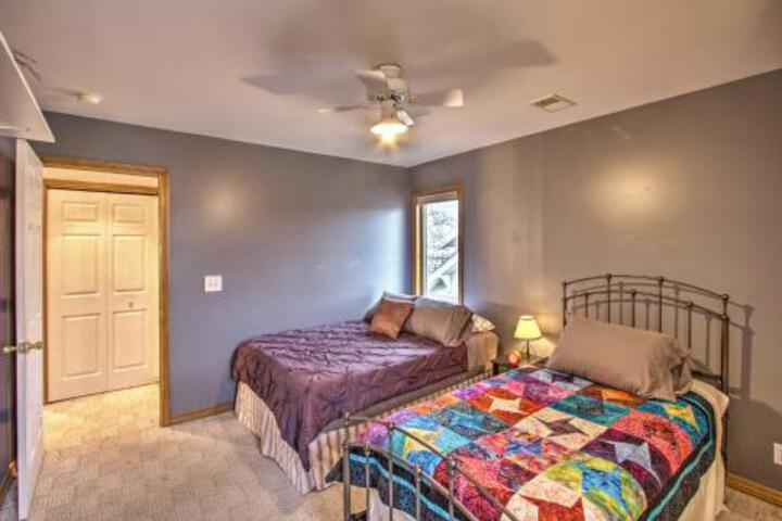 Waterfront Algonac House With Deck & Grill! - thumb 4