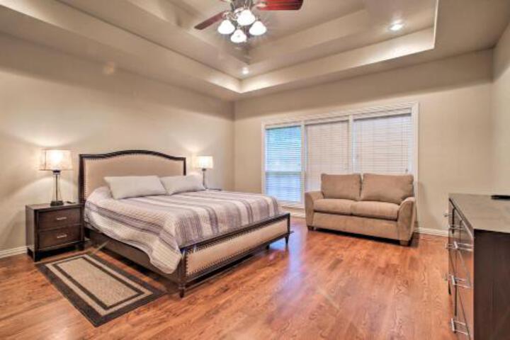 Bentonville Home With Pool Table 2 Mi To Downtown! - thumb 4