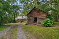 Atkinson Nc China Accommodation