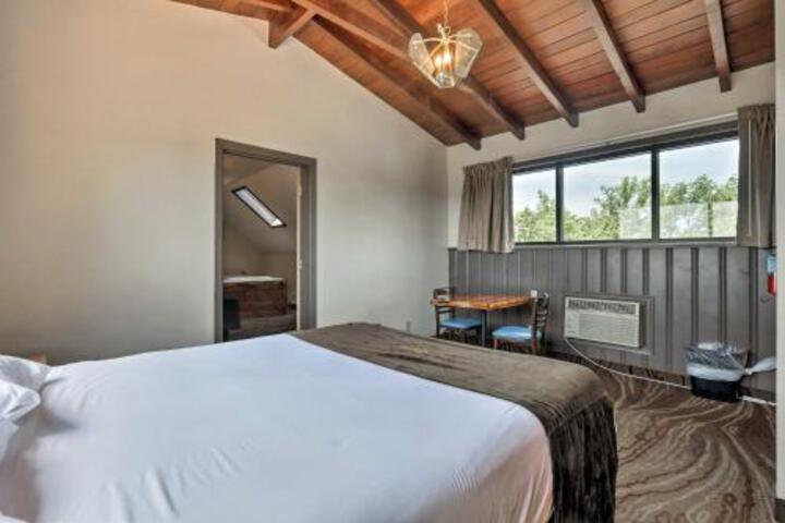 Burkesville Apt With Deck Views & Pool Access! - thumb 4