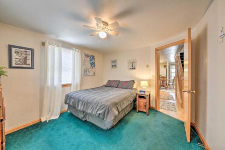 Outer Banks Cottage Walk To Frisco Beach! - thumb 3