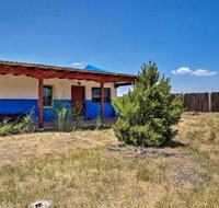 Cottage w / Patio  Grill 25Min to Taos Valley - Tourism Bookings