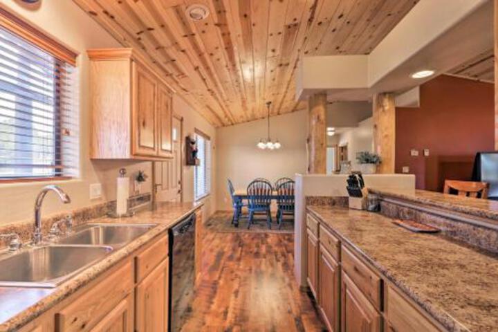 Parkers Pride Overgaard Cabin W / BBQ Patio - thumb 6