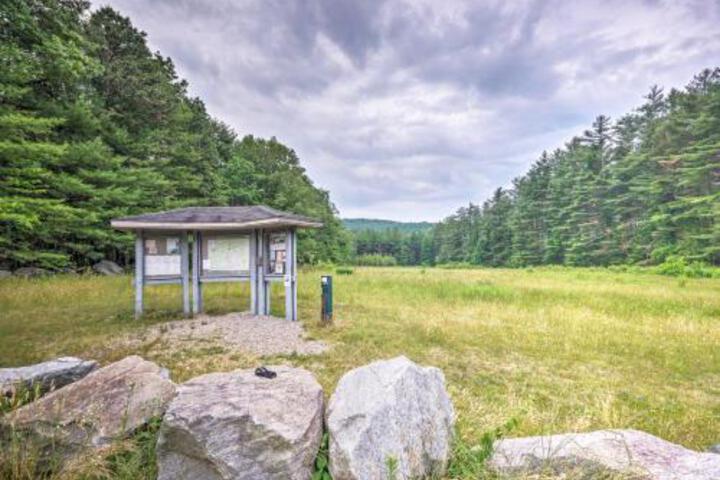 Cabin With Decks Bordering Dupont State Forest! - thumb 0
