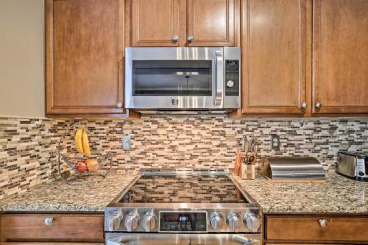 Townhome 1 Mi To Kennesaw State University! - thumb 3