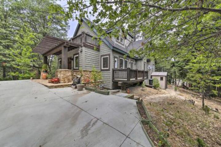 Incredible Lake Arrowhead Home With Views & Decks! - thumb 0