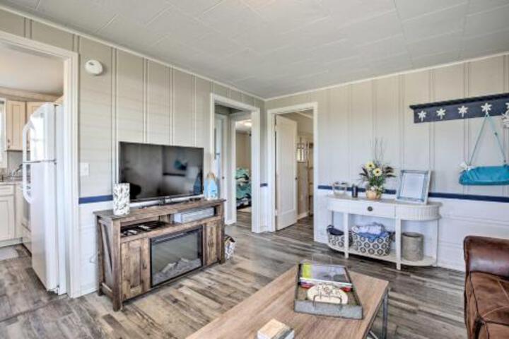 Oceanfront Rockaway Beach Condo: Pet Friendly - thumb 3