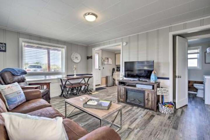 Oceanfront Rockaway Beach Condo: Pet Friendly - thumb 2