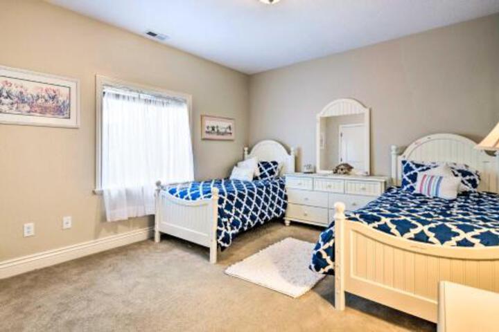 Mtn View Apt W / Pool Table 9 Miles To BYU! - thumb 3