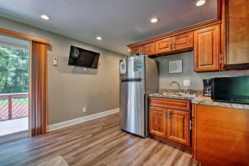 NEW Bungalow Studio On Wekiwaâ€™s Rock Springs River - thumb 6