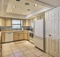 NEW Waterfront Lake Placid Home w / Dock  Game Room - China Accommodation