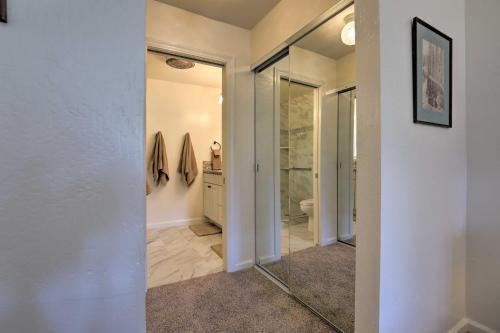 NEW! Resort Home 3 Mi To Lake Tahoe & Ski Resort! - thumb 6