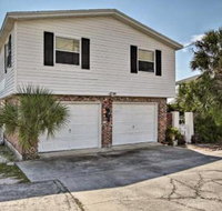 Fernandina Cottage: Deck Direct Beach Access - China Accommodation
