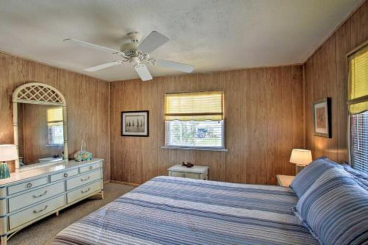 Fernandina Cottage: Deck Direct Beach Access - thumb 2