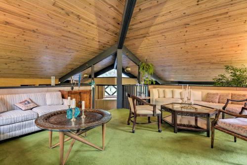 Event Friendly Bartlesville Home On 8 Acres! - thumb 0