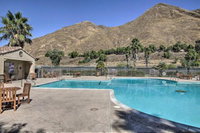 San Jacinto Country Club Home with Amenities