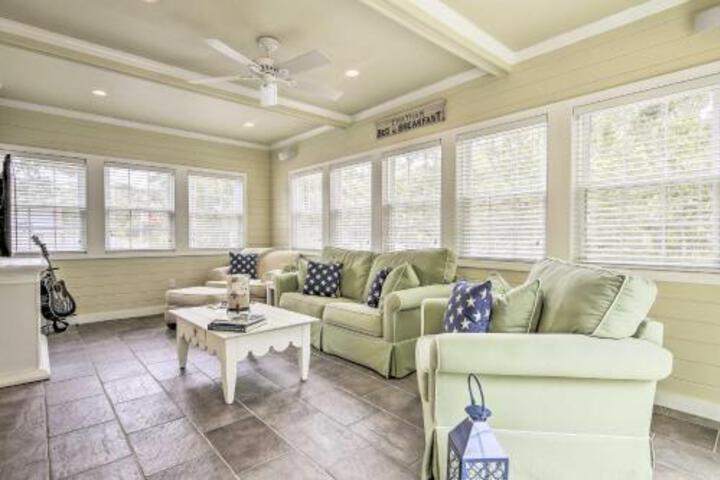 Cape Cod Home W / Deck+Grill 2 Mi To Beach! - thumb 4