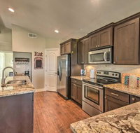 Canyon Lake Waterfront Home w / Amazing Views! - Tourism Bookings