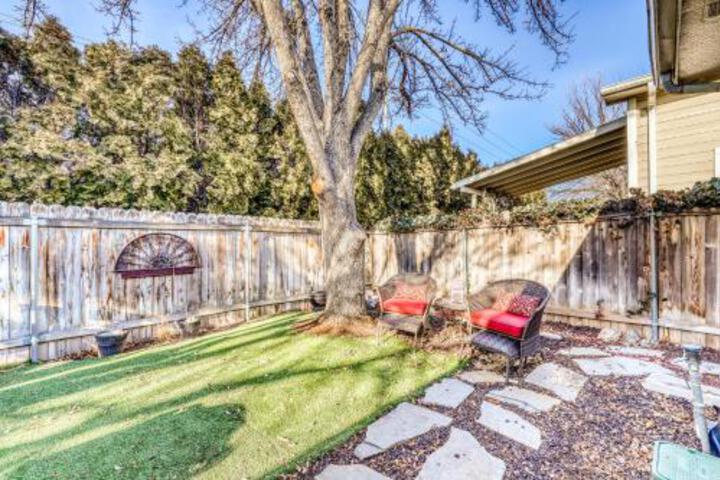 Modern Boise Getaway - thumb 4