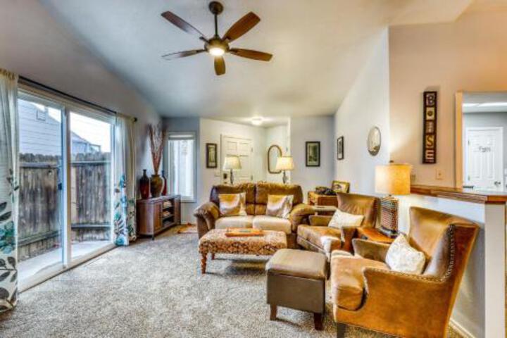 Modern Boise Getaway - thumb 2