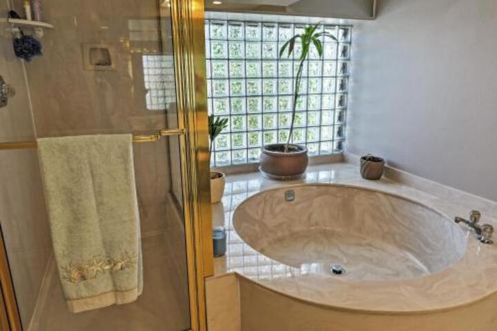 Las Vegas House W / Pool & Hot Tub 1 Mile To Strip - thumb 6