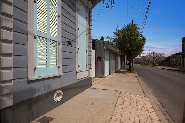 New Orleans Bywater Walk To French Quarter 2 Bedroom Cottage - thumb 4