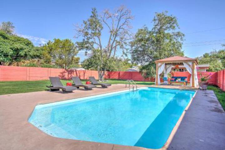 Vintage Las Vegas House With Pool Near The Strip! - thumb 6