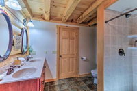 Grand 4000 Sq Ft. House 11 Miles to Lancaster