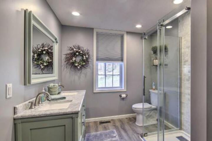 Quiet Escape With Hot Tub 5 Miles To Raystown Lake! - thumb 1