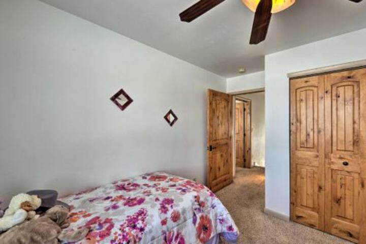 Modern Cabin With Mtn Views 45 Min To Jackson! - thumb 5