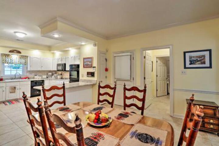 Pet Friendly Home 4.6mi To Shelby Farms Park - thumb 5