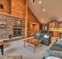 Expansive Lakefront Getaway w / Spacious Deck - USA Accommodation