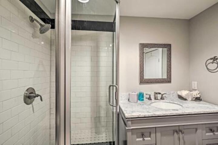 Updated Texas Escape Less Than 5 Mi. From Downtown! - thumb 6