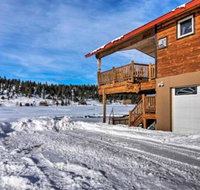 Cozy Studio Cabin Walk to Duck Creek Village - Tourism Bookings