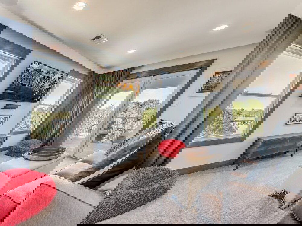 The Point New Waterfront Oasis W / Private Dock 3 Bedroom Home - thumb 2