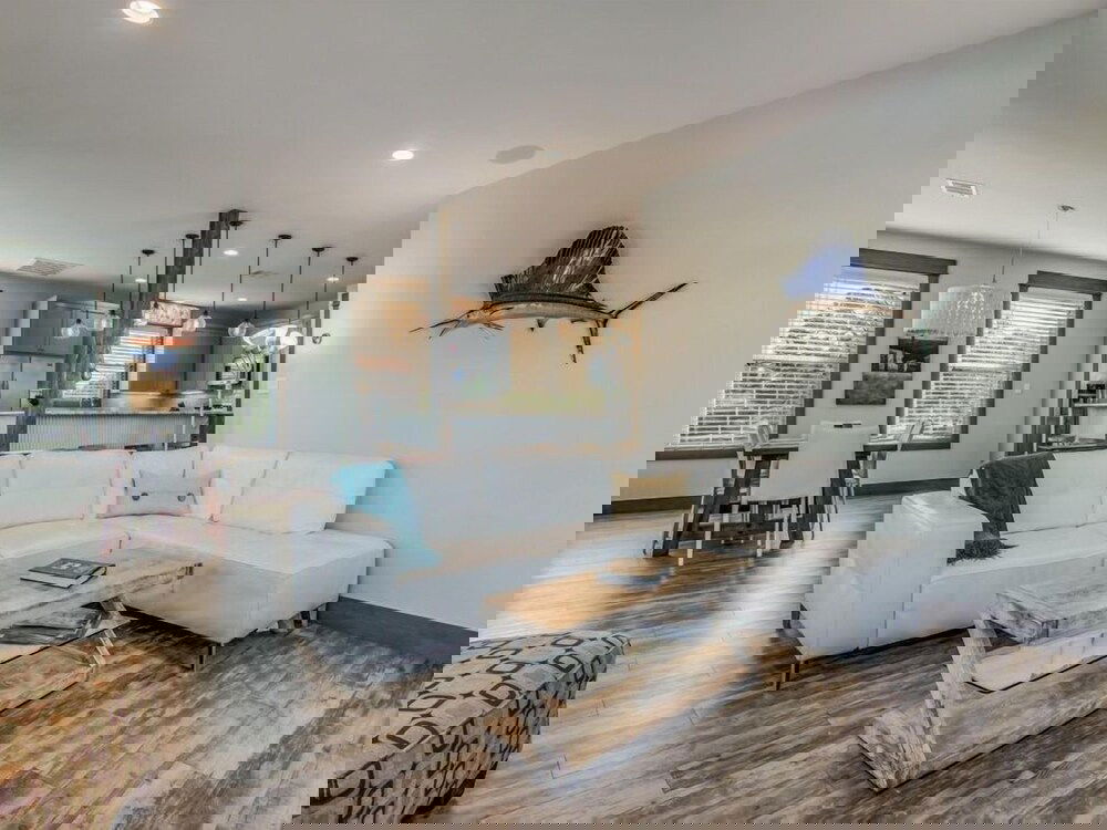 The Point New Waterfront Oasis W / Private Dock 3 Bedroom Home - thumb 3