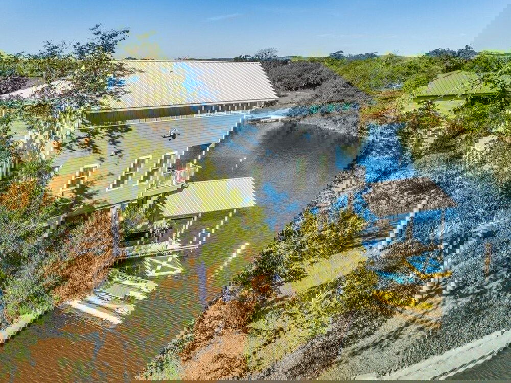 The Point New Waterfront Oasis W / Private Dock 3 Bedroom Home - thumb 0