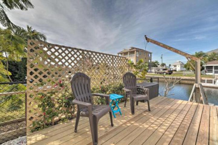 Canalfront Home With Dock Gulf Of Mexico Access - thumb 2
